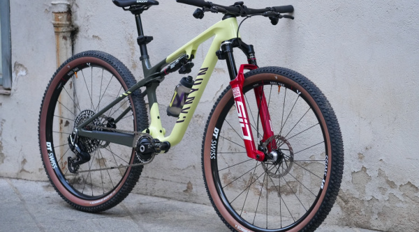 Canyon Lux World Cup CFR de Jenny Rissveds