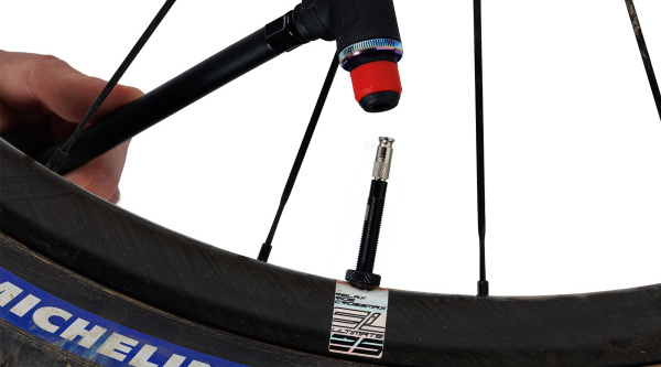 Adaptador Zéfal para válvulas Clik Valve de Schwalbe