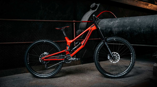 Nukeproof Axess Racing