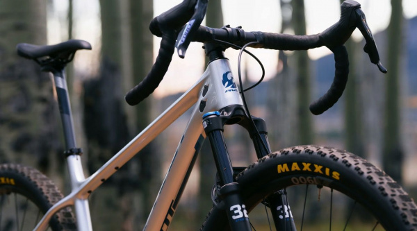 Pivot LES SL Drop Bar