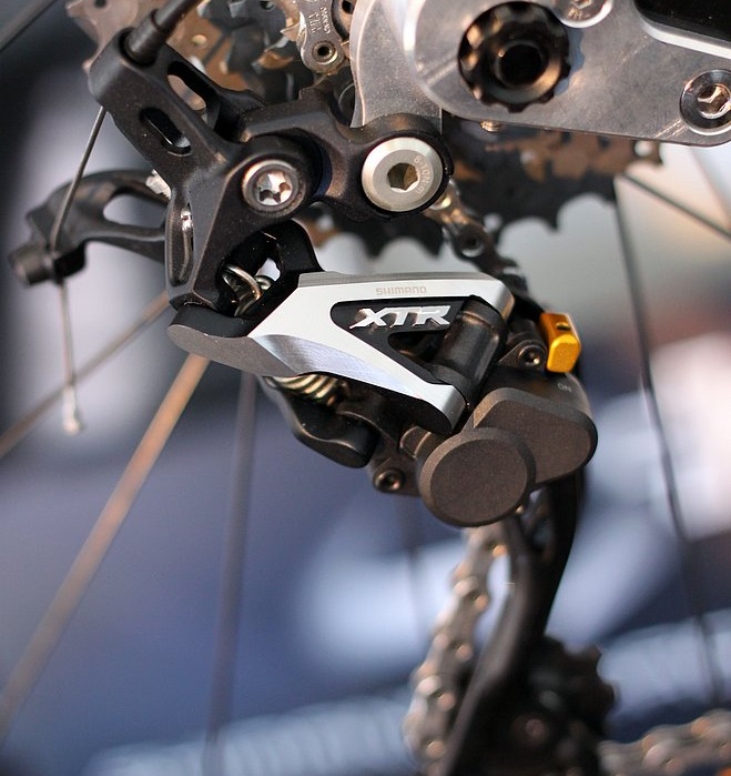 xt shadow plus 10 speed