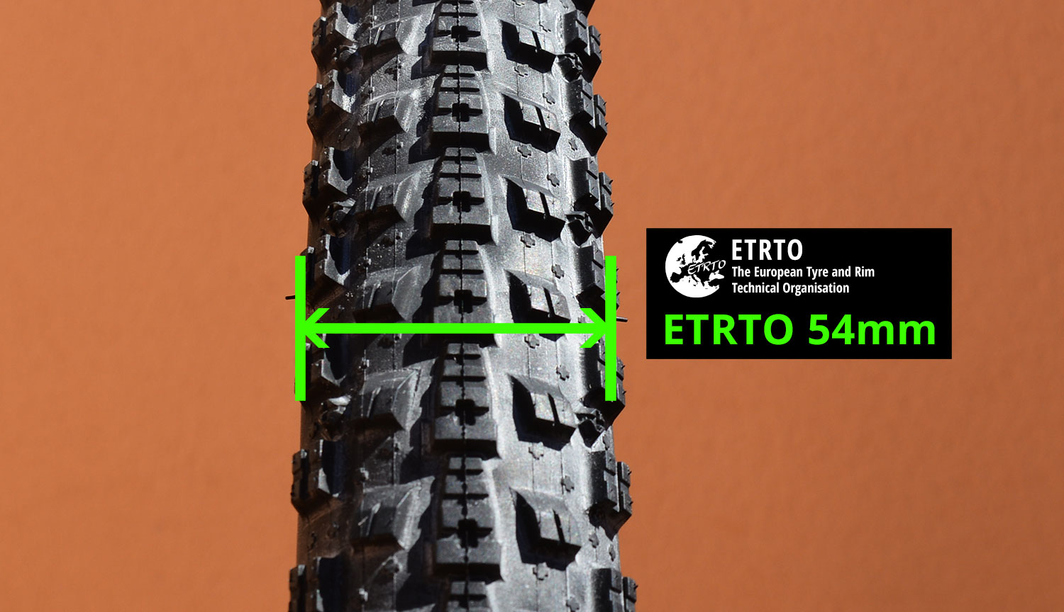 Cómo saber el auténtico ancho de cada neumático gracias a la medida ETRTO