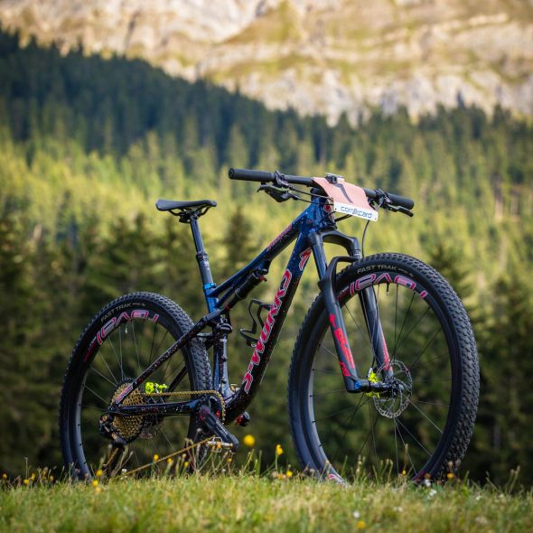 Specialized S-Works Epic World Cup de Kate Courtney
