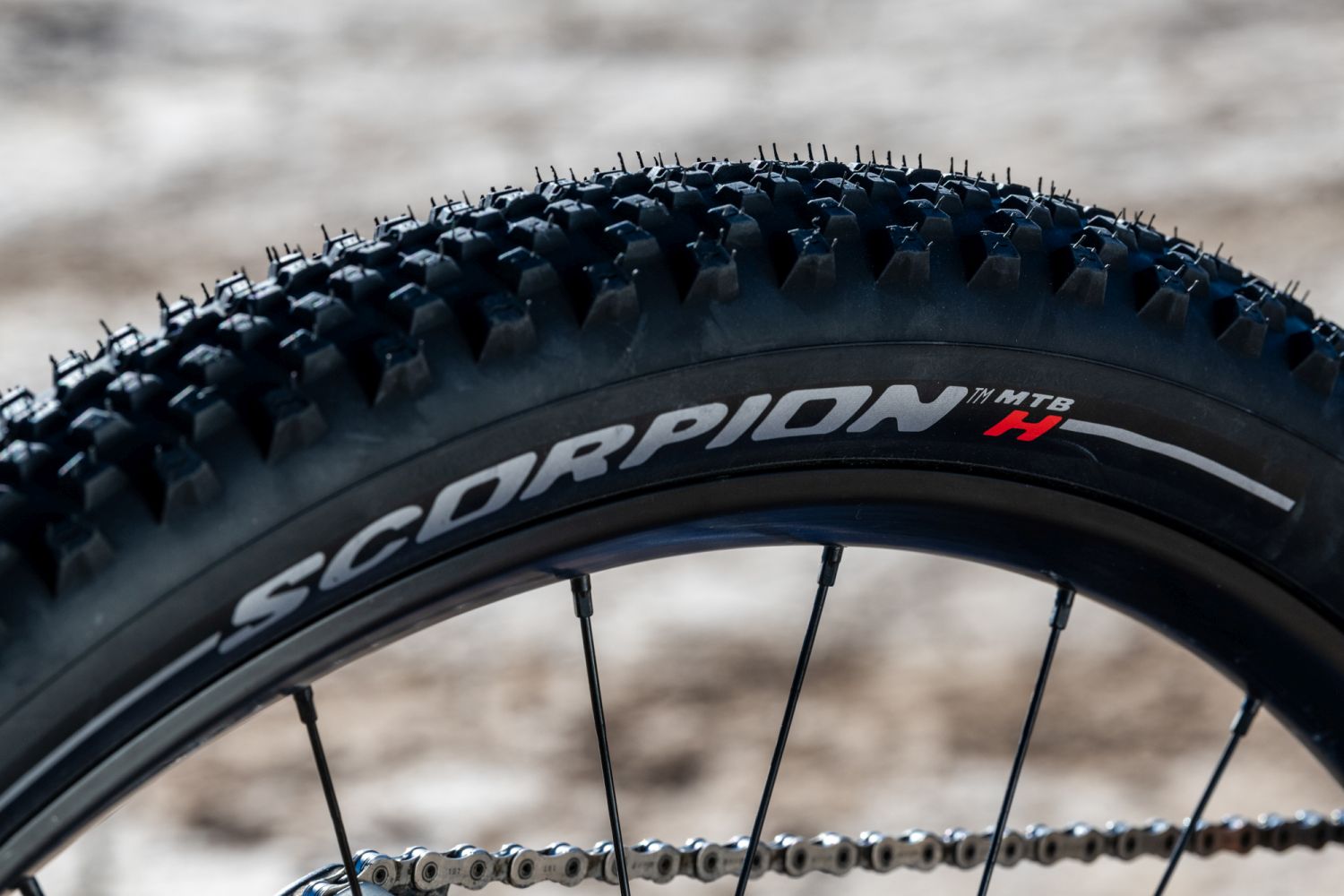 Sacrificio Triatleta parálisis Llegan los neumáticos Pirelli de mountain bike, los Scorpion MTB