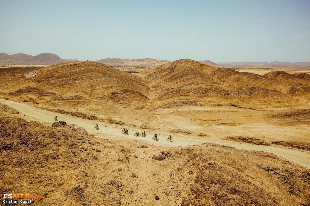 Garmin Titan Desert
