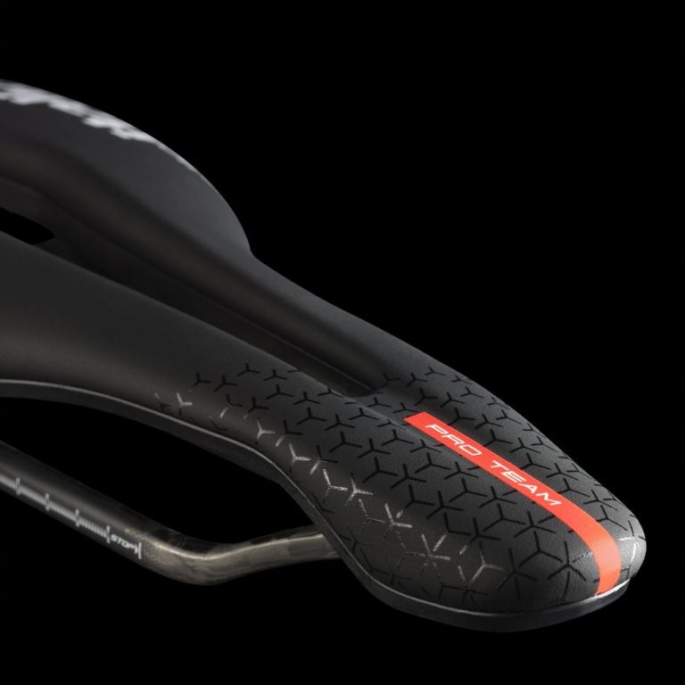 Sillín Selle Italia Flite Boost Pro Team Kit Carbonio Superflow, la nueva elección de los pros