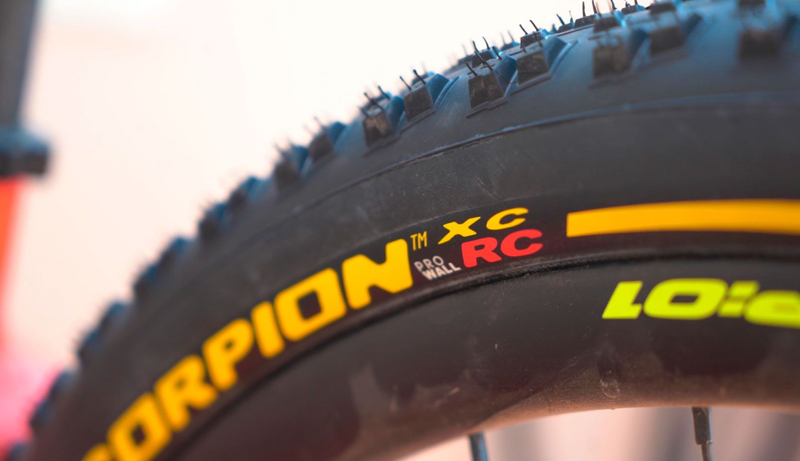 Neumáticos de MTB 2,4" para XC, ¿la gran para bici?