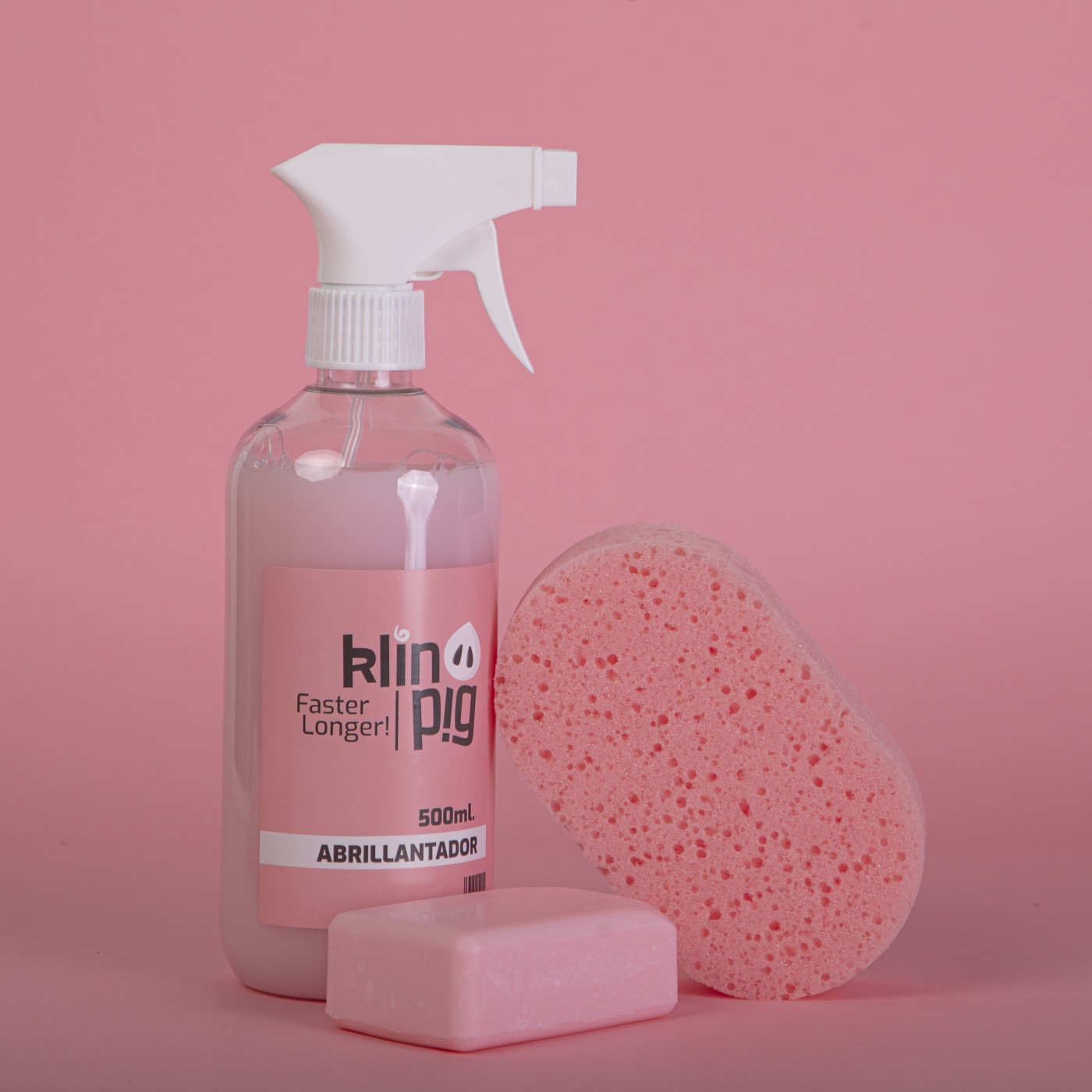 Llega Klinpig, la nueva marca de productos de mantenimiento de bicis que  identificarás por su color rosa