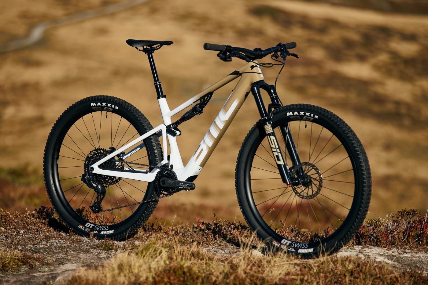 BMC Fourstroke AMP LT Con Motor TQ HPR50 La Revoluci n De Las E bikes
