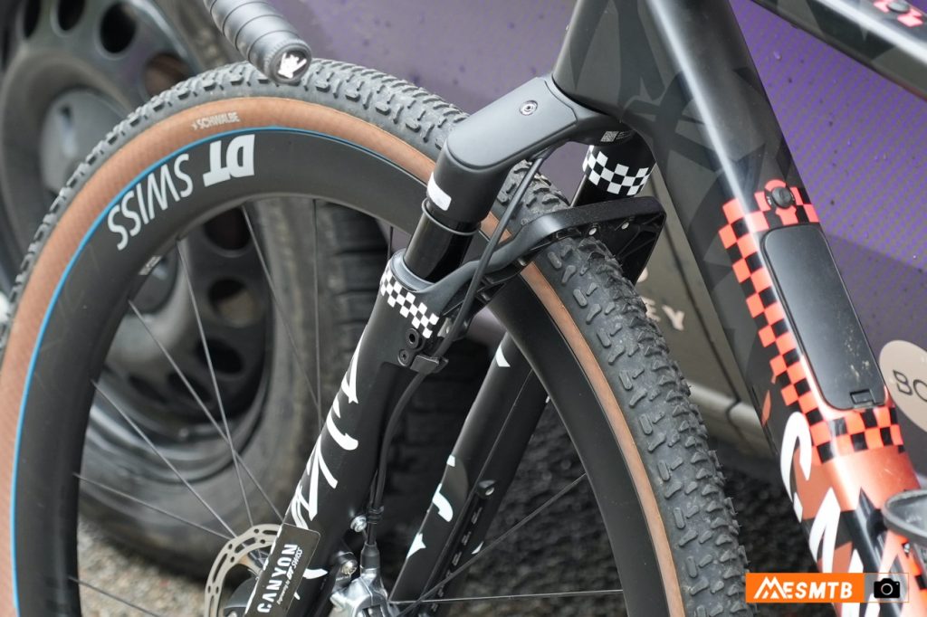 Horquilla de suspensión de gravel DT Swiss