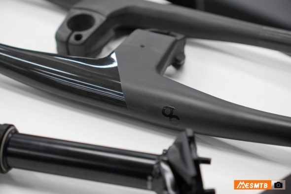 OC Mountain Performance MP10 Carbon