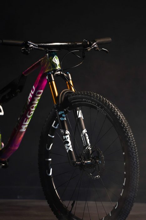 Megamo Track personalizada