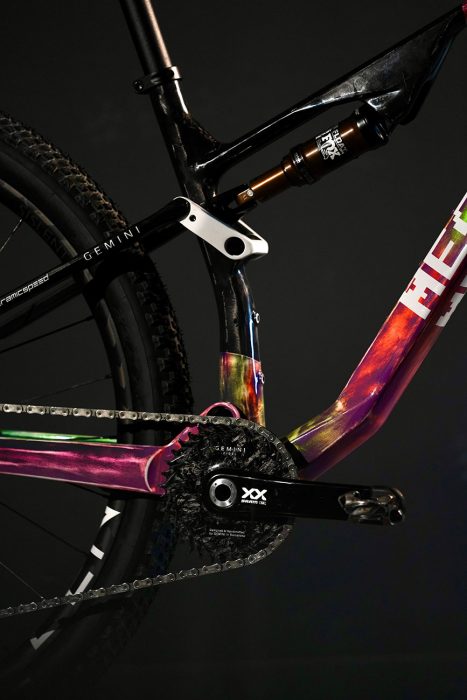 Megamo Track personalizada