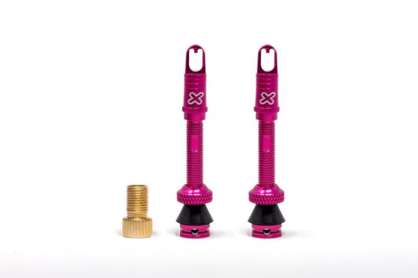 Nuevas válvulas tubeless anodizadas X-Sauce