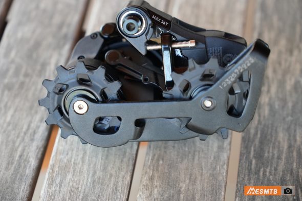 SRAM Rival AXS